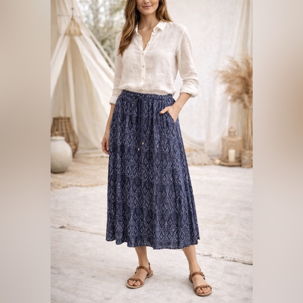 Eddie Bauer - Blue Aztec Print Blue Maxi skirt - L - Sri Lanka